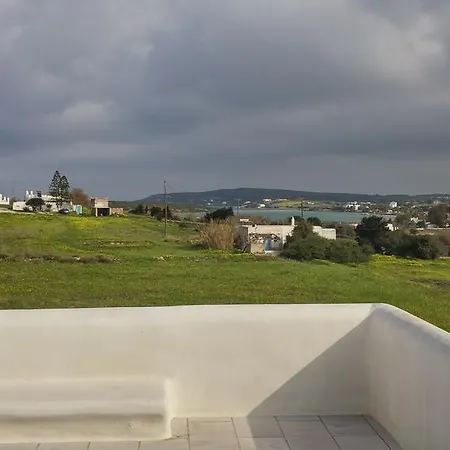 Nyaraló Georgia Párosz
